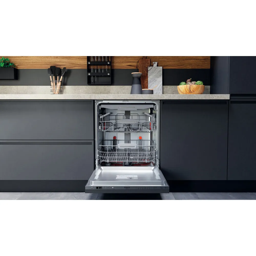 Lavastoviglie da incasso 60 cm Hotpoint HIO 3O41 WFE