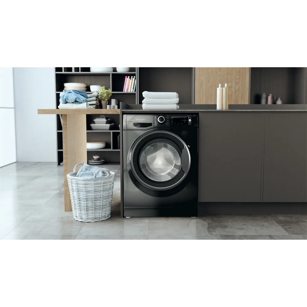 Lavatrice a libera installazione 11 kg NBT 116 BLACK IT