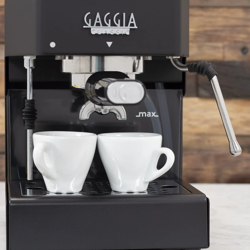 Macchina da caffè espresso Gaggia Classic E24 nera RI9481/14